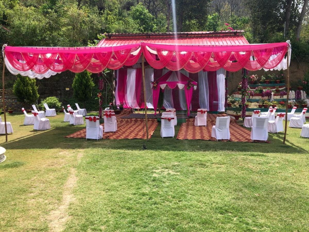 Nakshatra Resort Kunihar エクステリア 写真